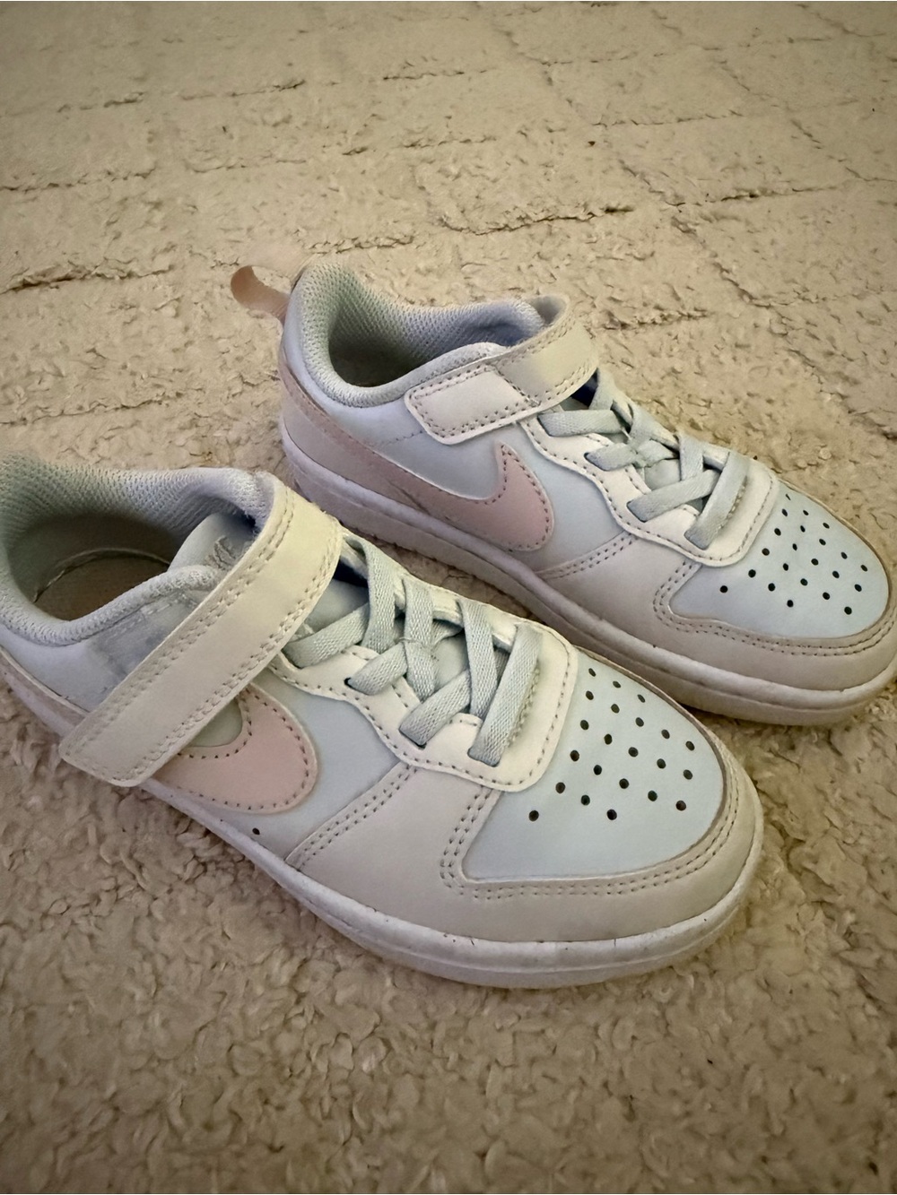 Nike Kids White Sneakers with Light Pink Swoosh